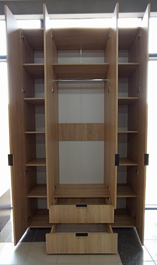 ЛИРА Шкаф для одежды 4Д 2Я (1400) ЛИРА Шкаф для одежды 4Д 2Я (1400)