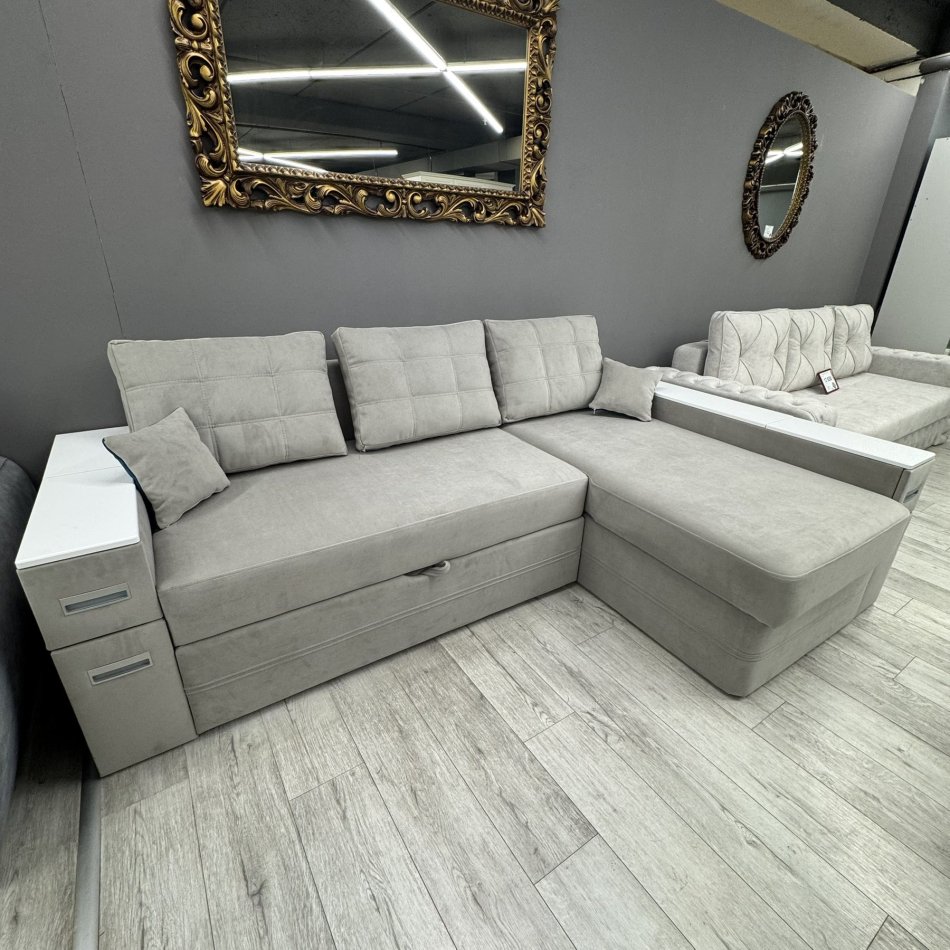 Мягкий угол ''КОМПАКТ" 7/2 правый К-2 TFK